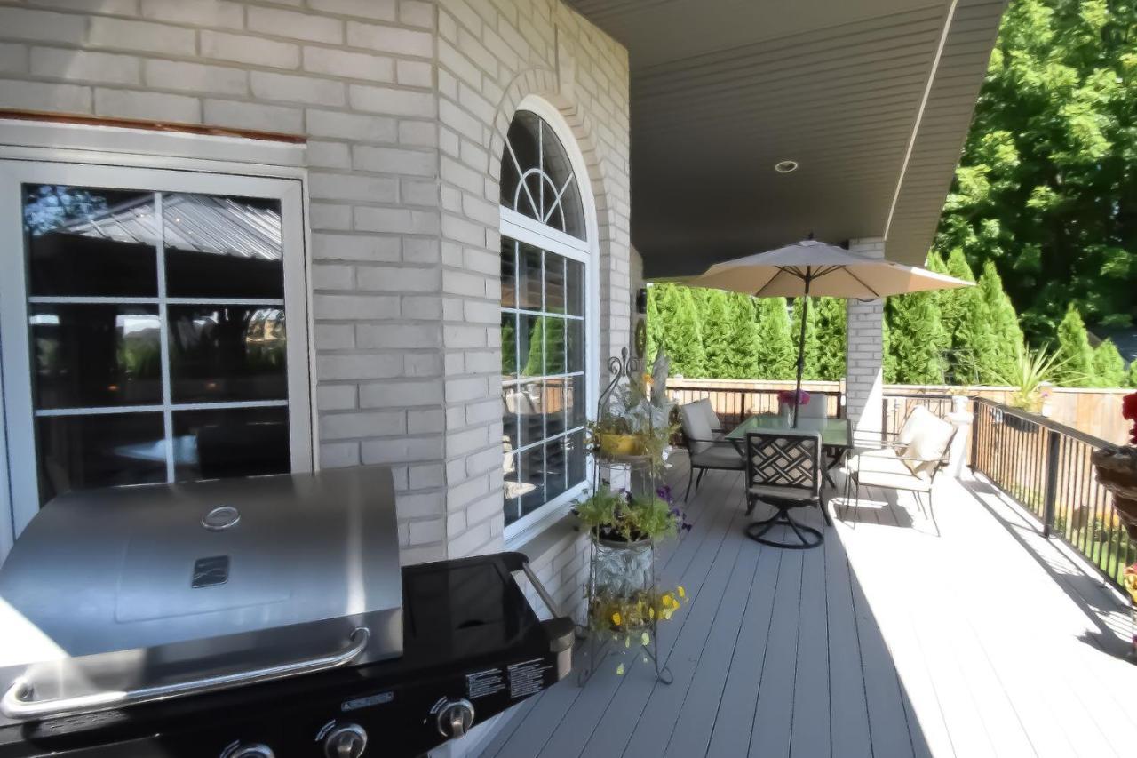 Graystone Bed & Breakfast Niagara-on-the-Lake Exterior photo