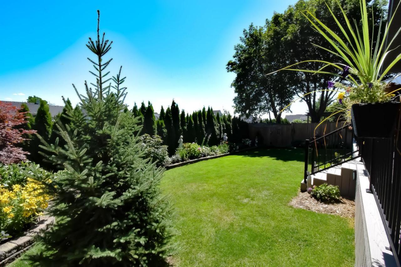 Graystone Bed & Breakfast Niagara-on-the-Lake Exterior photo